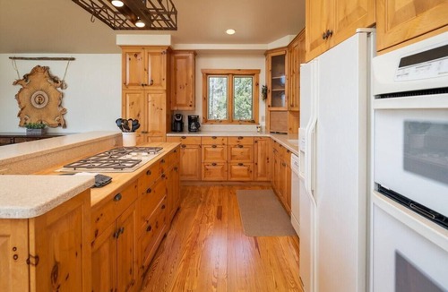 Sunset Ridge House | The Barn minutes from Winter Park
