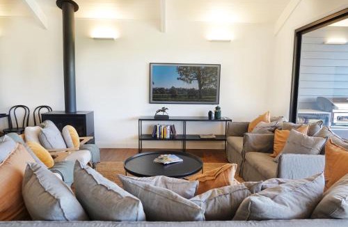 Waverly House | The Barn - Unique Luxury Stay