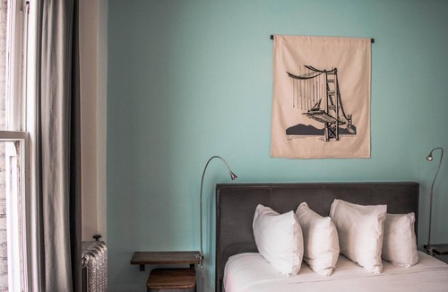 Union Square Hotel | The Bartlett Hotel and Guesthouse
