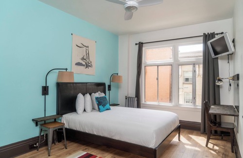 Union Square Hotel | The Bartlett Hotel and Guesthouse