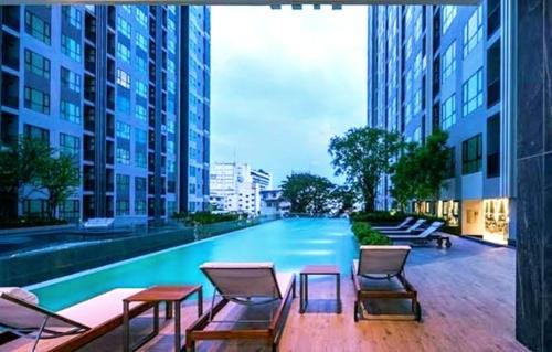Pattaya Bay Apartment | The Base Deluxe