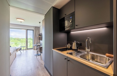 Milbertshofen - Am Hart Hotel | The Base Munich