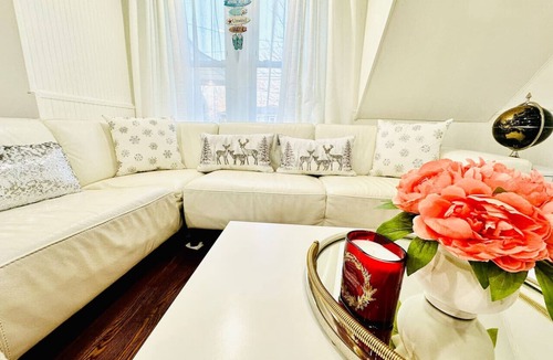 Patchogue House | The Bay House Patchogue Bay & Town 15 Minutes Walk