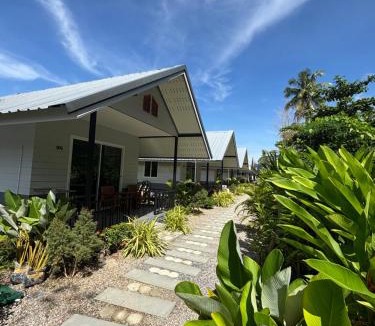 Ko Mook Hotel | The Bay Koh Mook