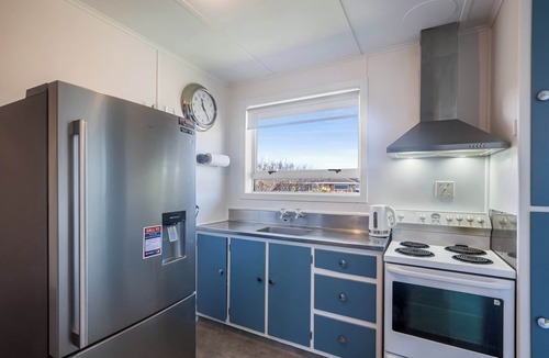 Paraparaumu Beach House | The Beach Base - Paraparaumu Holiday Home