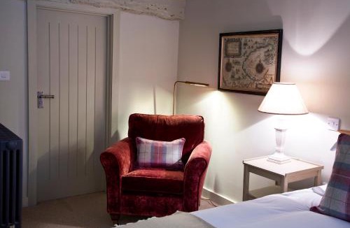Hartfield Hotel | The Bear Inn