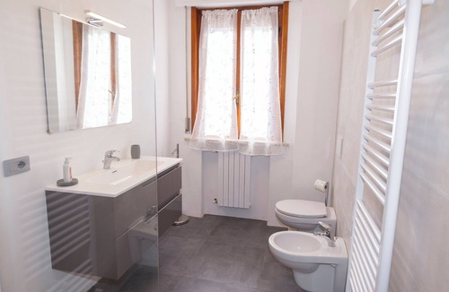 Ponte Taro Apartment | THE beautiful country large apartment of 100 square meters.recently renovated.