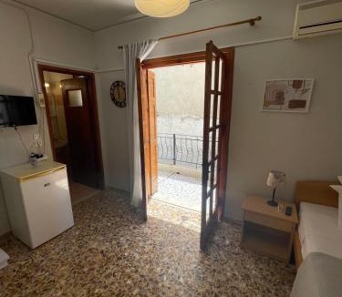 Mytilene Apartment | The Beehive 2