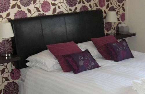 Eckington House | The Bell