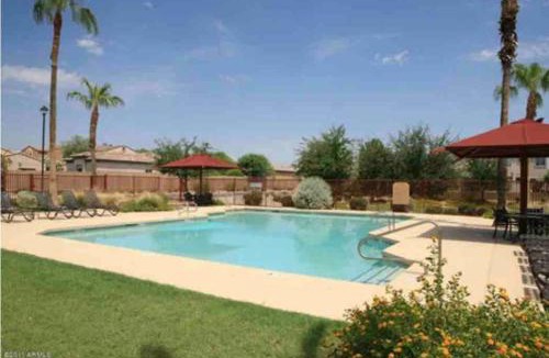 Paradise Valley Village House | The Bella