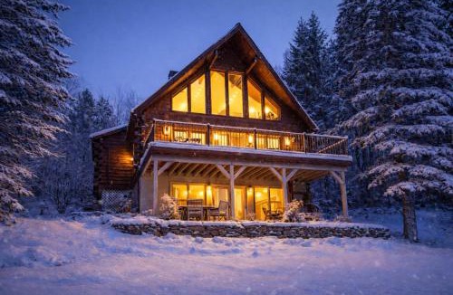 Fleischmanns House | The Bellows House - Views Deck Skiing