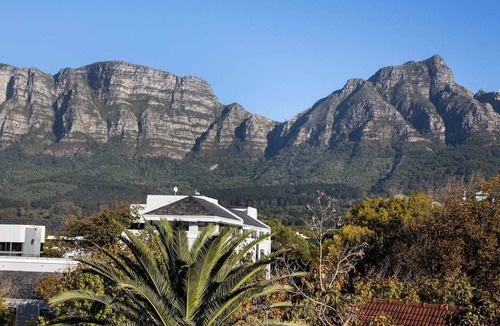 Newlands Condo | The Bergzicht Guest Suite