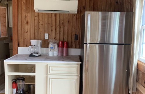 Ocracoke House | The Berkley Manor - An estate on Silver Lake