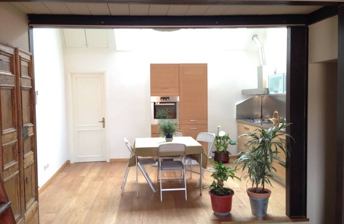 San Frediano Apartment | THE BEST RELATION BETWEEN QUALITY 'PRICE AND HAPPINESS'.