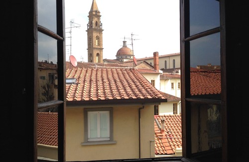 San Frediano Apartment | THE BEST RELATION BETWEEN QUALITY 'PRICE AND HAPPINESS'.