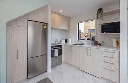 Lower Hutt House | The Biddle Hideaway