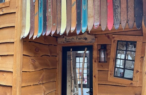 Warren Cabin | The Birch Birch Treehouse at Sugarbush!