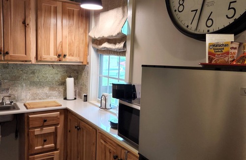 Macon Cabin | The BirdDog Farm Cabin #5