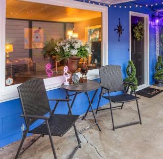 Shasta Lake House | The Birdhouse At Shasta Lake