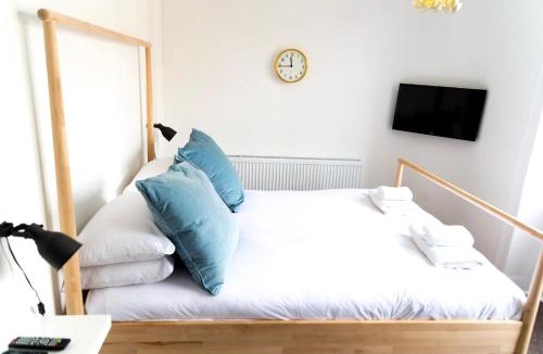 Bath City Centre Hotel | The Black Fox