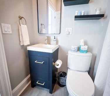 Amherst Hotel | The Black Walnut Inn