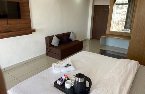 Kempty Range Hotel | The Bliss Dhanaulti