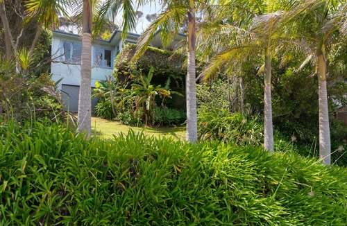 Coopers Beach House | The Blue Bach - Coopers Beach Holiday Home