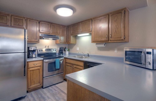 Durango Condo | The Blue Bear | Trails, Golf, Pool & Hot Tub - Near Town