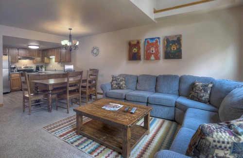 Durango Condo | The Blue Bear | Trails, Golf, Pool & Hot Tub - Near Town