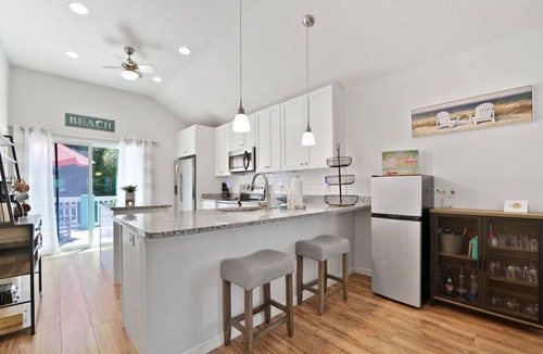 Butler Beach House | The Blue Bungalow - Hot tub and beach retreat!