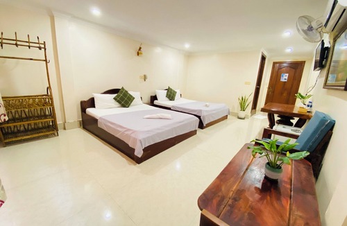 Svay Pao Hostel | The Blue Hostel