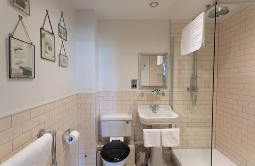 Newton St Loe Hotel | The Boathouse