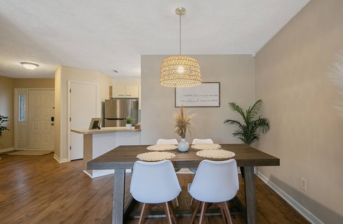 Westover Apartment | The Bohemian Vibe