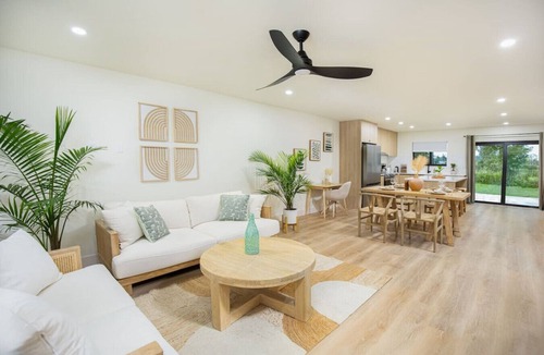 East Naples House | `The Boho Bliss` - Reset & Recharge Wellness House