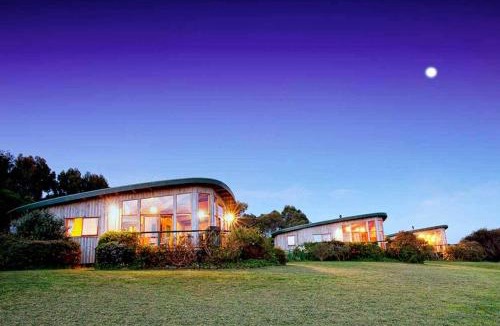 Johanna Ski Chalet | The Boomerangs at Johanna on the Great Ocean Road
