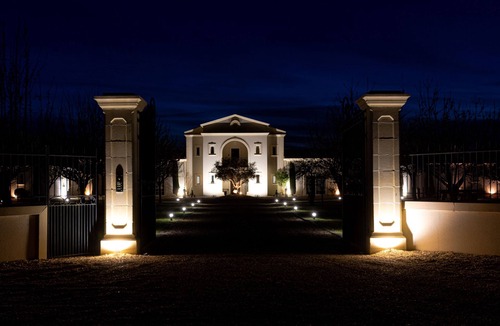 Saint-Laurent-de-Medoc Villa | The Borneo Tower at Château Saint Laurent