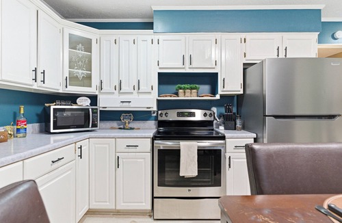 Mount Washington House | The Bourbon Trail Bungalow Ping Pong/Foosball/Bar/Firepit