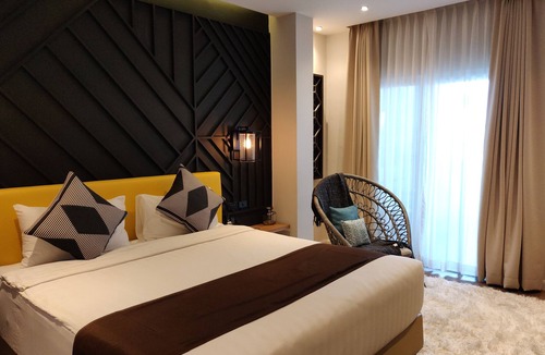 Poblacion District Hotel | The Bourke Hotel
