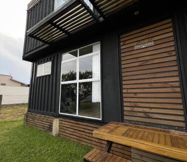 Laguna House | The Box Container House casa oceano