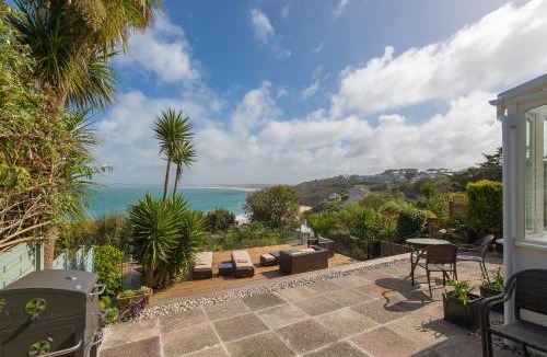 Carbis Bay House | The Breakers