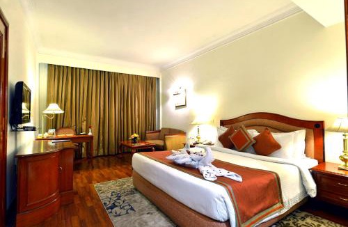 Sikanderpur Ghosi Hotel | The Bristol