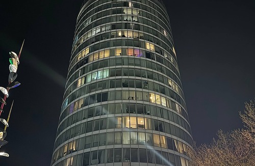Birmingham City Centre Apartment | The Bullring Studio in Birmingham City Centre