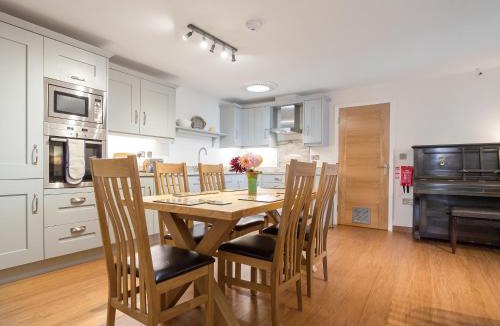 Saint Martin House | The Bunker
