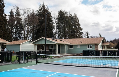 Sequim House | "The Bunker House" With Sports Court!