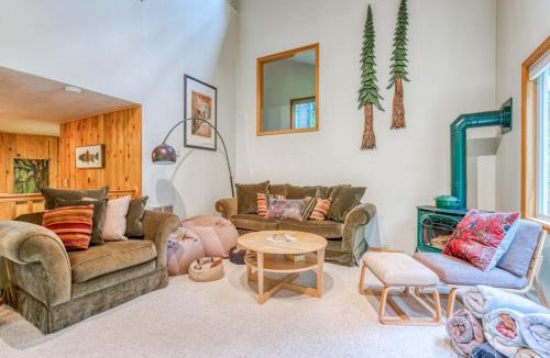 Rhododendron House | The Burrow - Your Forest Refuge by the Sandy River