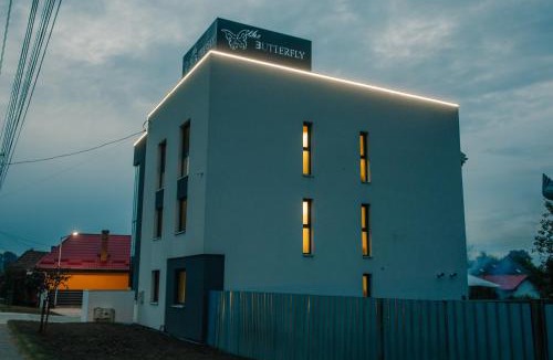 Singeorgiu de Mures House | The Butterfly