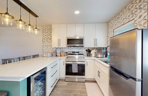 College Station House | The Button on Bucknell - 2.8 mi to TAMU Campus!