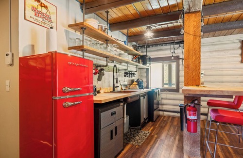 Philipsburg Cabin | The Cabin - A Family and Dog Friendly Log Cabin Getaway in the pines! Close to mountain biking, hiking, outdoor adventure!