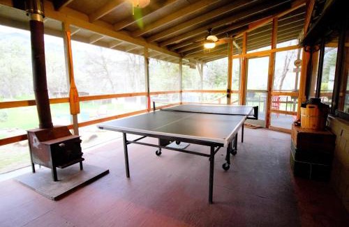 Three Rivers House | The Cabin at Deer Hollow
