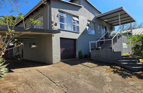 Hazyview House | The Calm Views Holiday Home